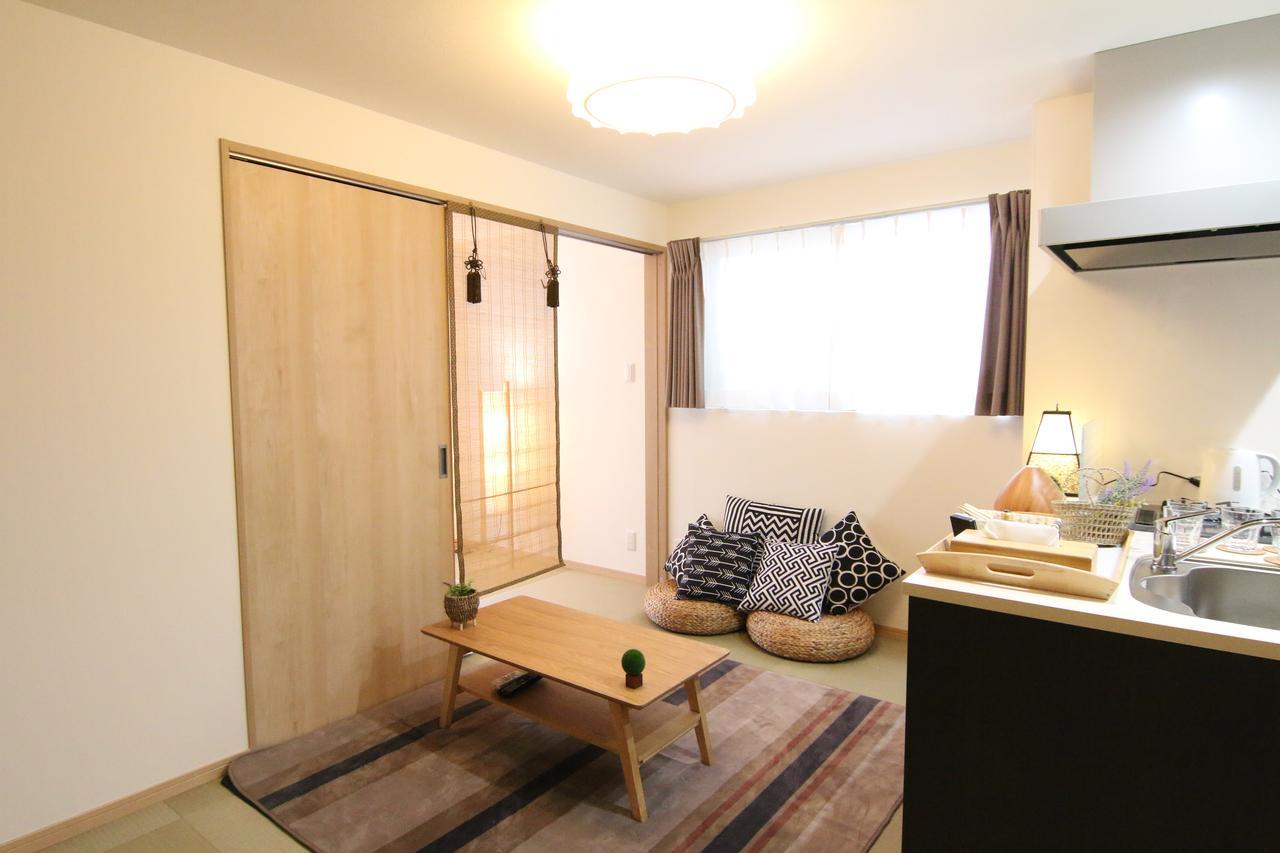 Universal Hotel Nishikujo Осака Экстерьер фото