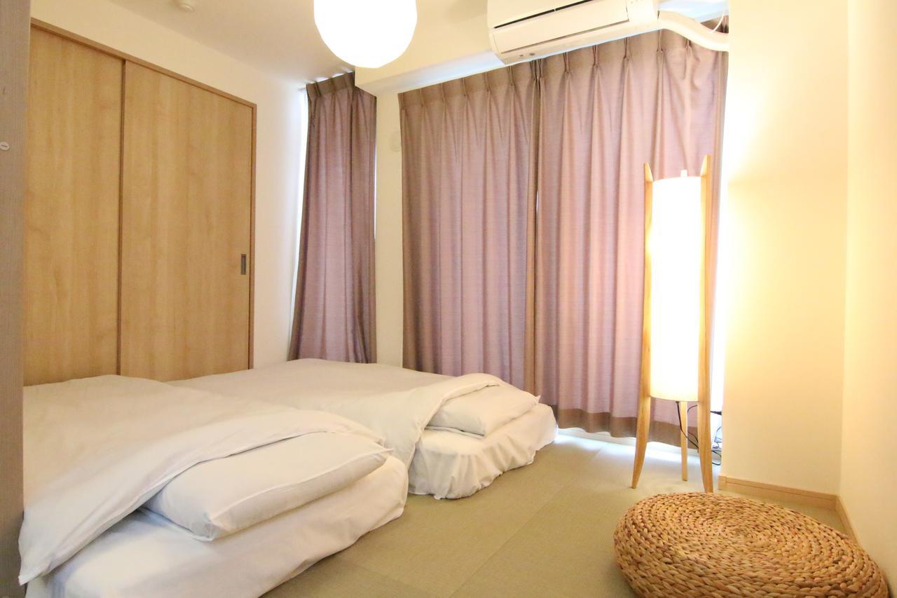 Universal Hotel Nishikujo Осака Экстерьер фото
